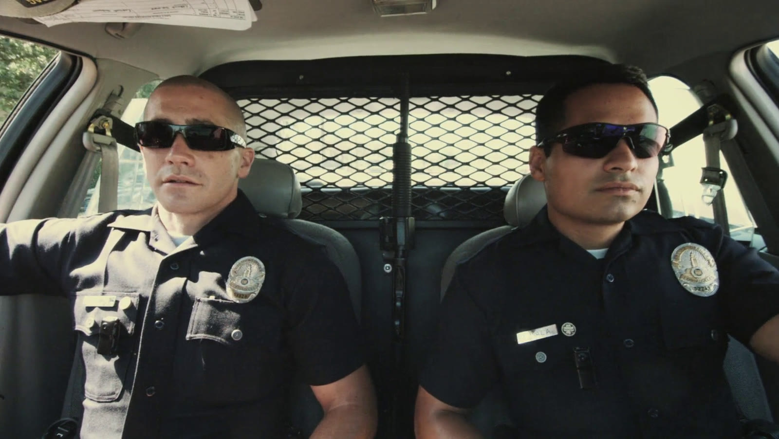 End of Watch (2012) still at 00:21:02.488