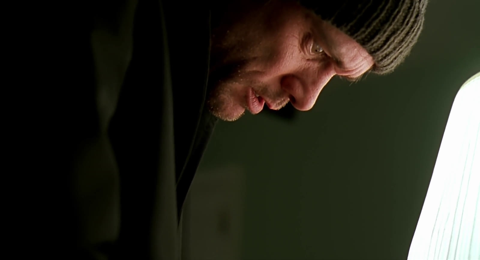 Eternal Sunshine of the Spotless Mind (2004) still at 00:24:54.474